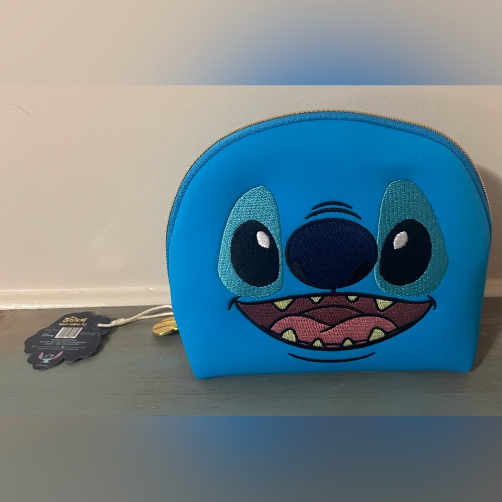 NEW Spectrum Stitch Make Up Bag